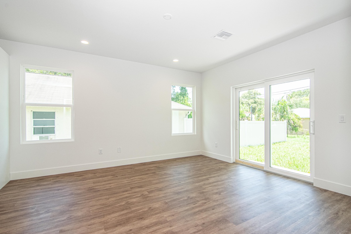 Living Space — Custom Finishes